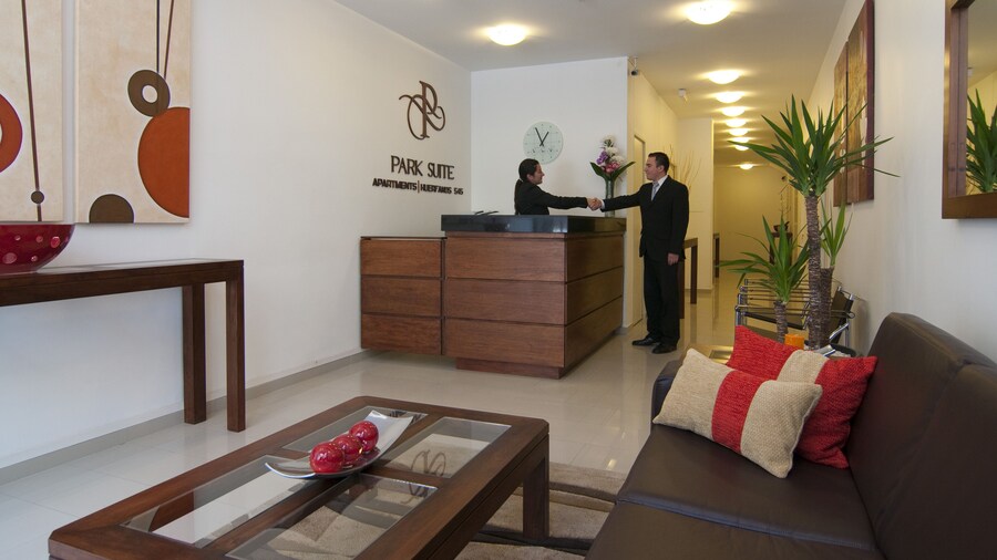 Park Plaza Apart Hotel