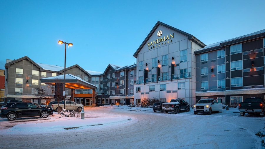 Sandman Signature Edmonton South Hotel