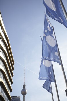 H2 Hotel Berlin Alexanderplatz Reviews Photos Rates Ebookers Com