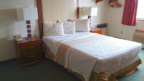 Desk, rollaway beds, free WiFi, alarm clocks