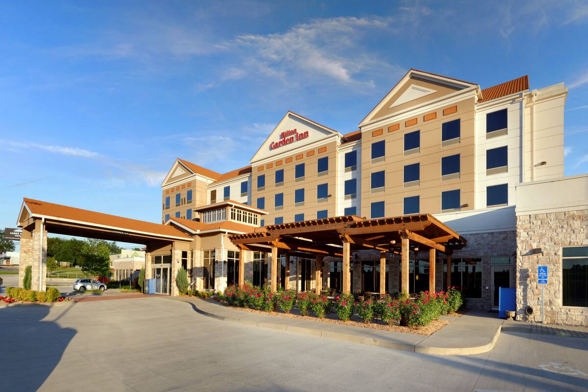 Hilton Garden Inn Springfield In Springfield Mo Expedia