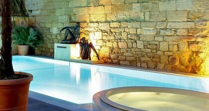 Plaza Madeleine Hotel & Spa