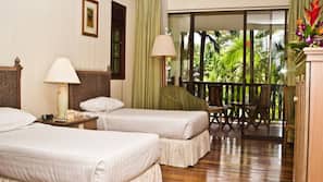 In-room safe, free WiFi