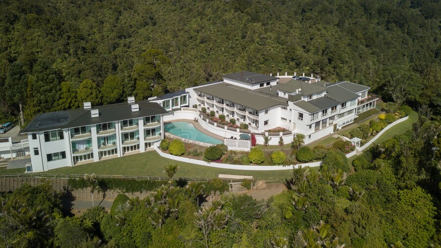 Waitakere Resort & Spa