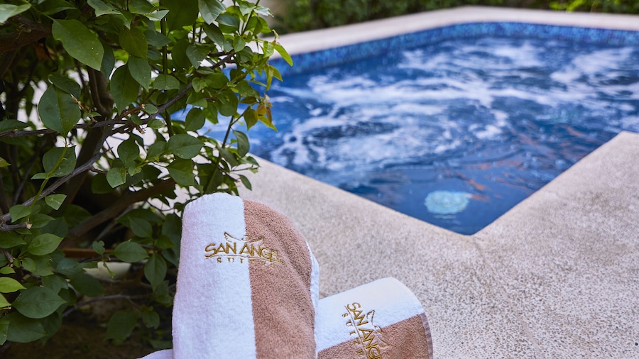 San Angel Suites