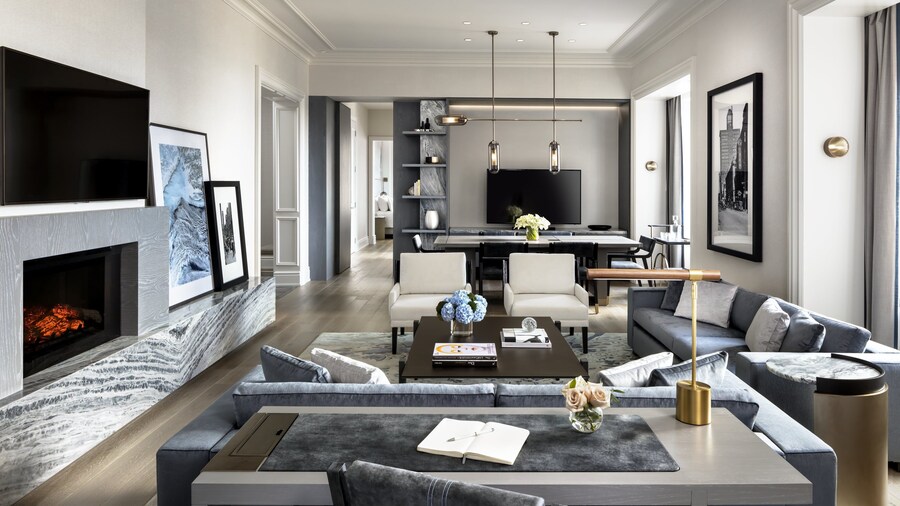 The St. Regis Toronto