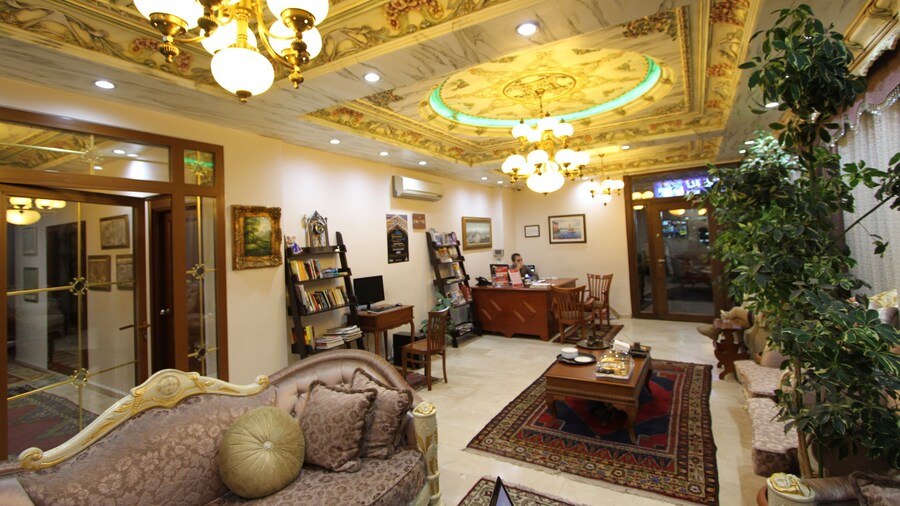 Basileus Hotel