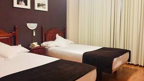 Cortinas opacas y ropa de cama