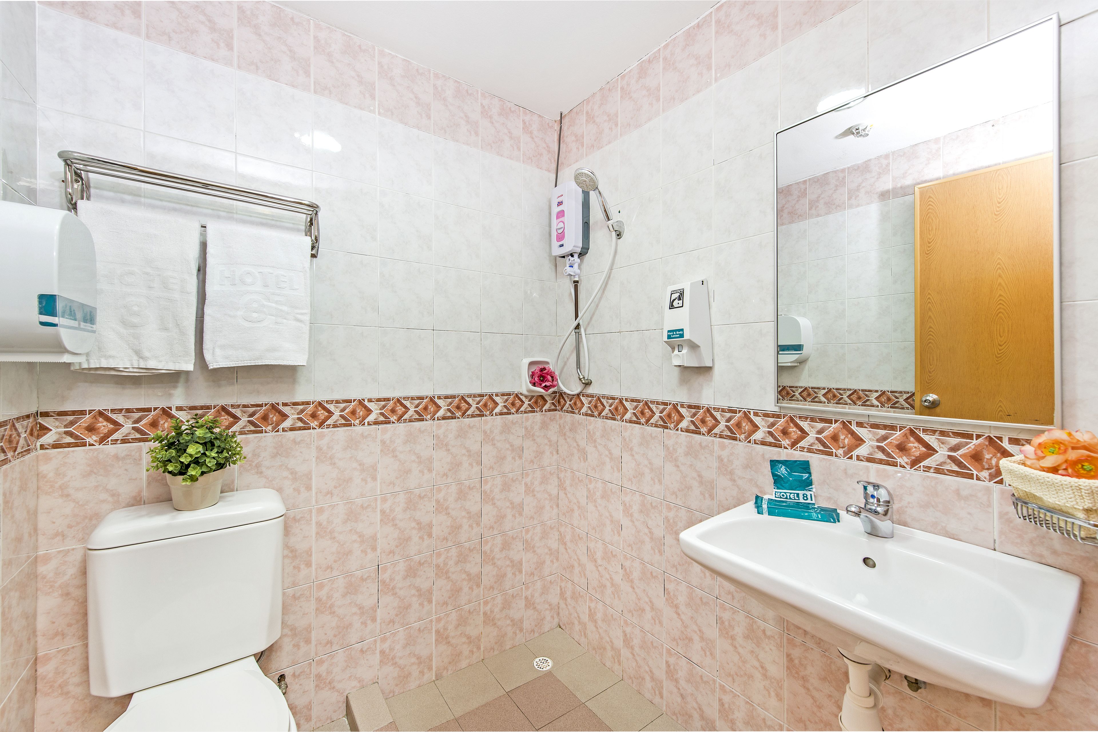 Hotel 81 Lucky Sg Clean In Singapore Singapore Expedia