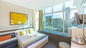 In-room safe, iron/ironing board, free WiFi