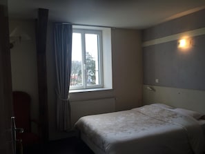 Desk, iron/ironing board, free WiFi