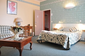 Desk, iron/ironing board, free WiFi