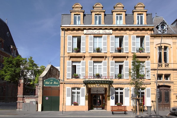 Primary image
