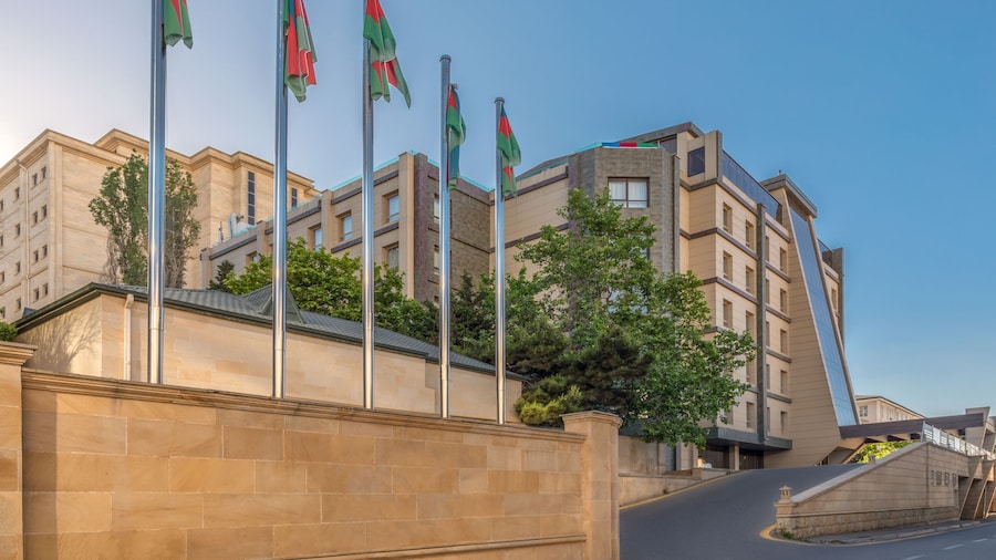 Point Hotel Baku