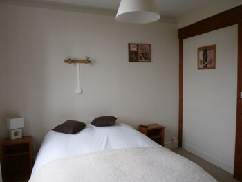 Auberge Des Aulnettes Houlgate 2019 Room Prices Reviews - 
