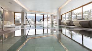 Piscina coperta, piscina all'aperto