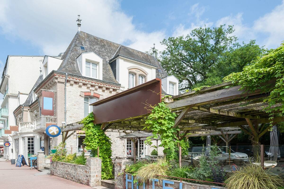 The Originals Boutique Hotel O Gayot Bagnoles De L Orne Inter Hotel Bagnoles De L Orne 21 Updated Prices Expedia Co Uk