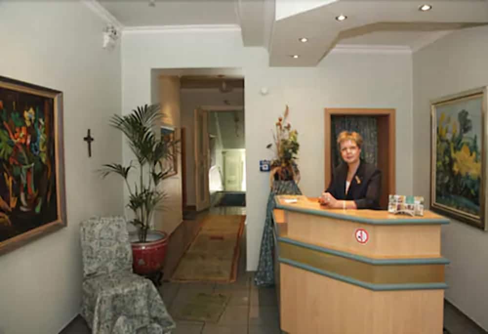 Pension Am Grossen Garten Dresden Deu Best Price Guarantee Lastminute Com Au