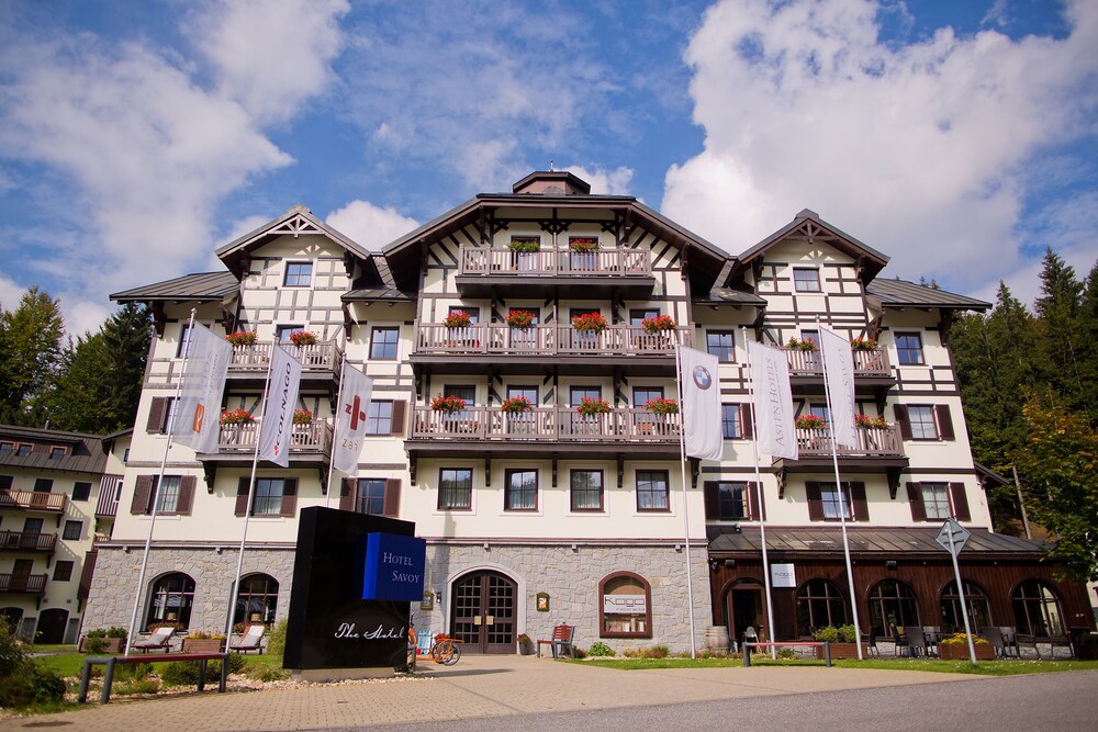 Hotel Savoy In Spindleruv Mlyn Czech Republic Expedia - 