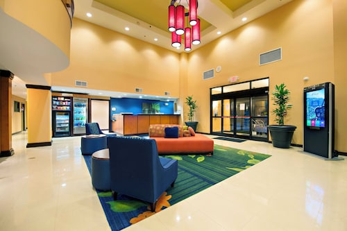 Great Place to stay Fairfield Inn & Suites by Marriott Charleston Airport/Conven near North Charleston 