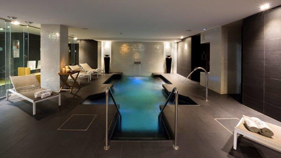 GRUMS HOTEL & SPA
