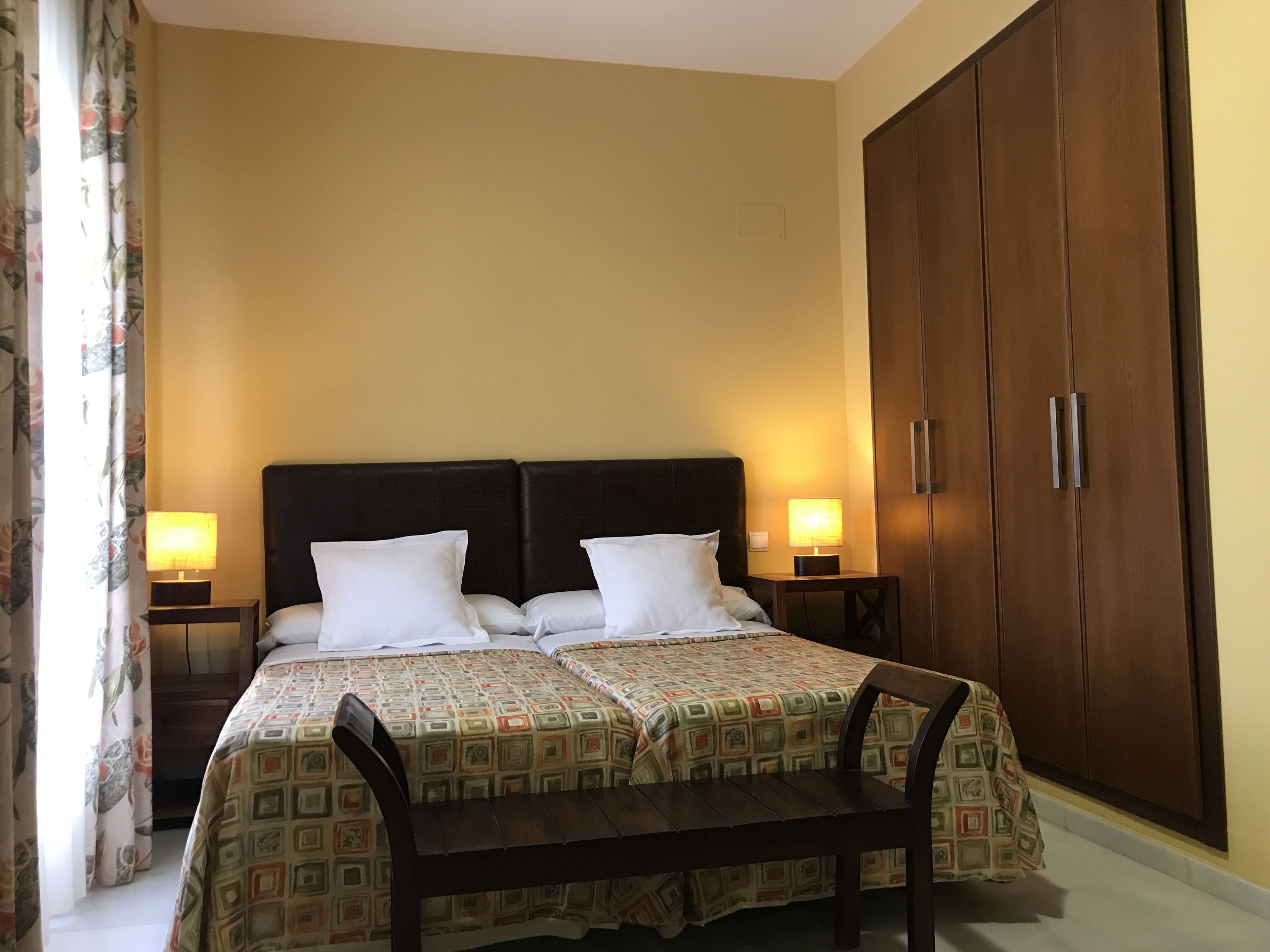 Hotel Lince in Aznalcázar, Spain