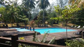 Outdoor pool, pool loungers