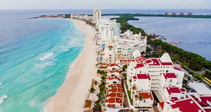 GR Caribe By Solaris Deluxe All Inclusive Resort