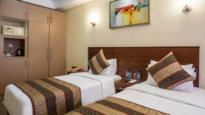 Hypo-allergenic bedding, minibar, in-room safe, individually decorated