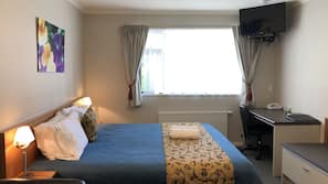In-room safe, desk, soundproofing, iron/ironing board