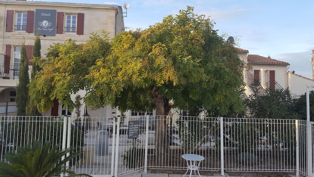 Hotel Le Mas Saint Joseph Saint Remy De Provence France Hotel Le Mas Saint Joseph Saint Remy De Provence France