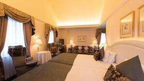 In-room safe, individually decorated, individually furnished, desk