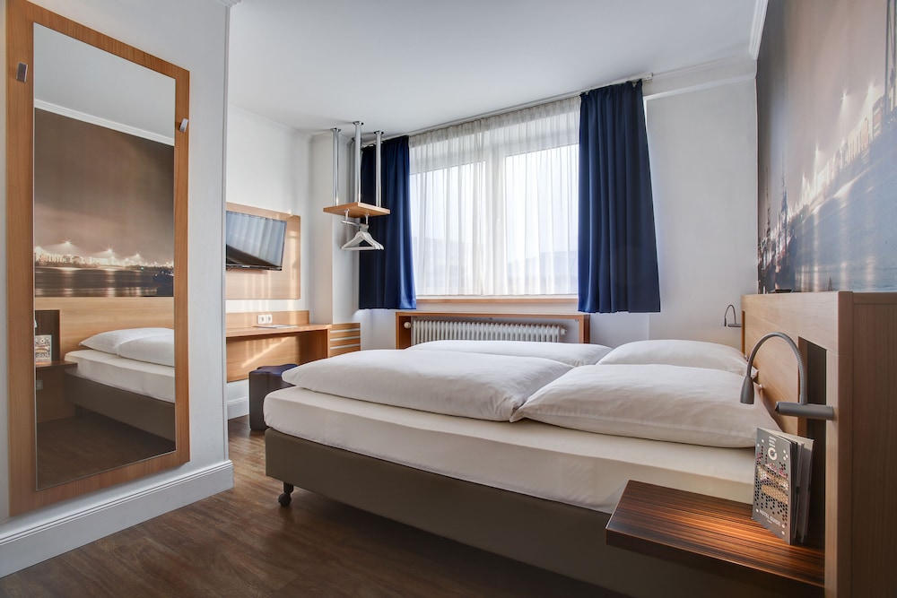 Hotel Keese In Hamburg Hotel Keese In Hamburg