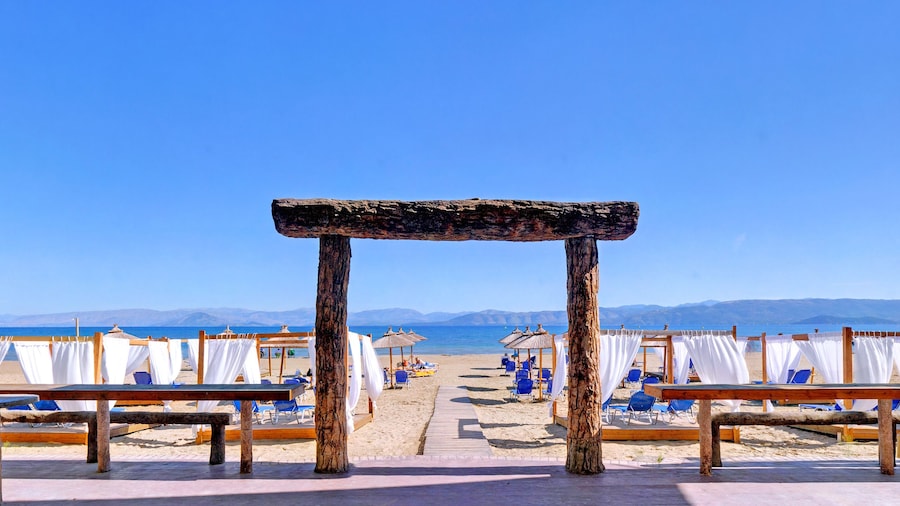 Island Beach Resort - Adults Only