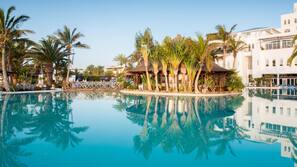 5 piscinas al aire libre