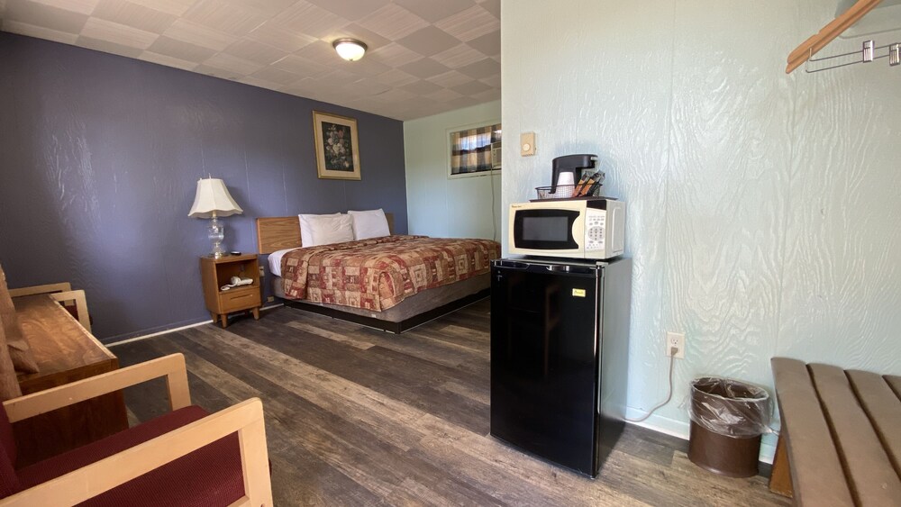 Northland Motel Bay CityKawkawlin in Kawkawlin Best Rates & Deals on Orbitz
