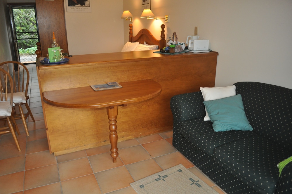 The Fig Tree B & B