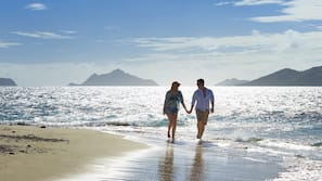 Private beach, free beach cabanas, sun-loungers, beach umbrellas