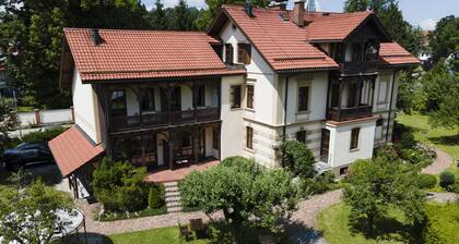 Villa Fantasia Budget Boutique Hotel