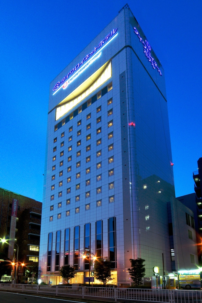 Daiwa Roynet Hotel Nagoya Shinkansenguchi in Nagoya, Japan