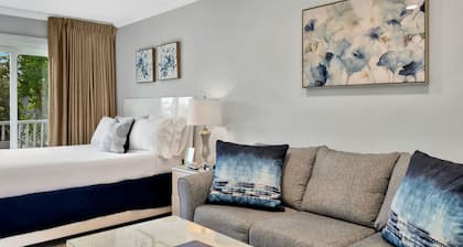 East Hampton House Resort