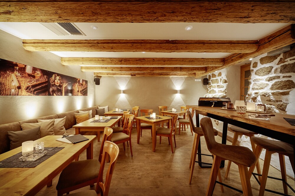 Hotel Restaurant Hanauer Hof Hotel Restaurant Hanauer Hof