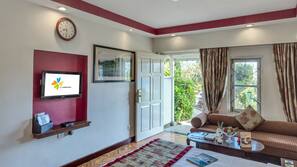 In-room safe, iron/ironing board, rollaway beds