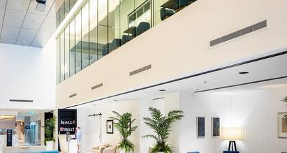 Hilton Surfers Paradise Hotel & Residences