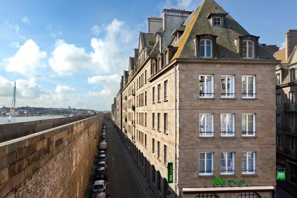 Hotel Ibis Styles Saint Malo Centre Historique Saint Malo Hotel Ibis Styles Saint Malo Centre Historique Saint Malo