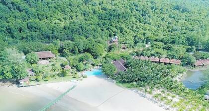 Chez Carole Beach Resort & Spa