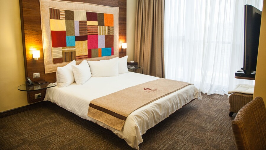 The Landmark Hotel