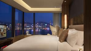Premium bedding, down duvet, in-room safe, individually furnished