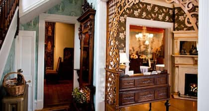 Rivertown Inn