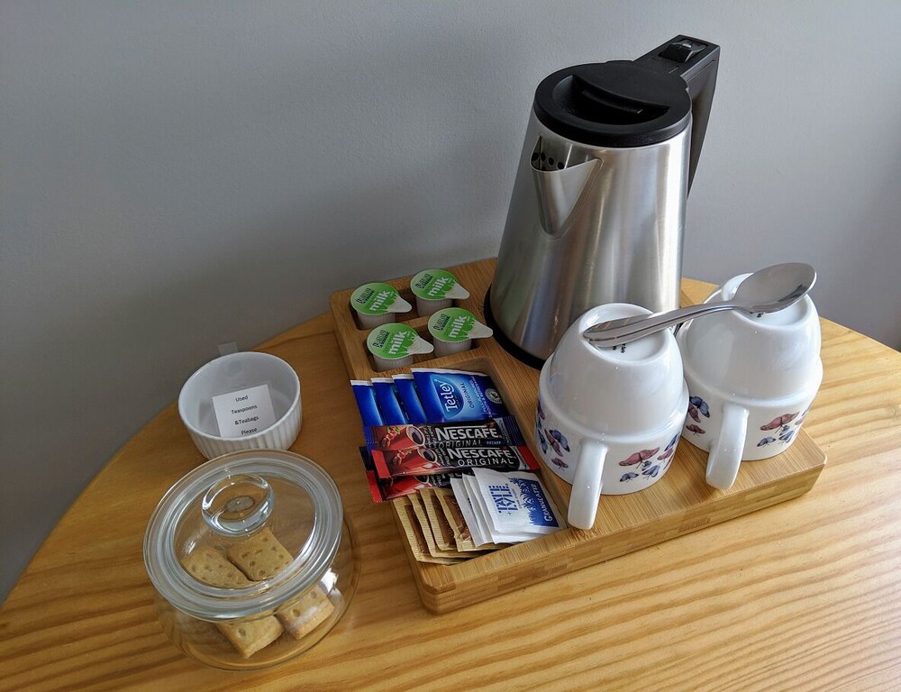 Falcon Crest Guest House